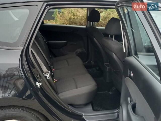 Черный Хендай i30, объемом двигателя 1.4 л и пробегом 216 тыс. км за 6300 $, фото 34 на Automoto.ua