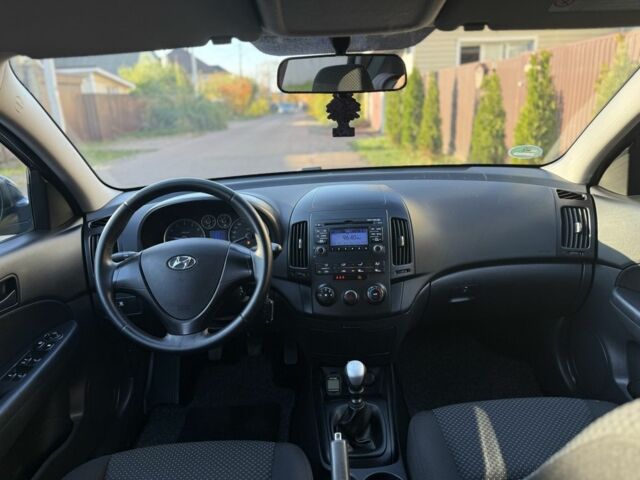 Хендай i30 2009 в Борисполе на Automoto.ua Черный Хендай i30, объемом двигателя 1.6 л и пробегом 229 тыс. км за 7000 $, фото 8 на Automoto.ua
