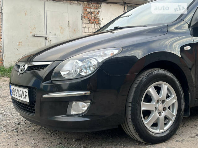 Чорний Хендай i30, об'ємом двигуна 1.59 л та пробігом 247 тис. км за 6250 $, фото 19 на Automoto.ua