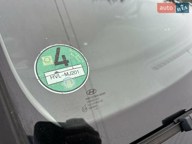 Черный Хендай i30, объемом двигателя 1.4 л и пробегом 199 тыс. км за 5599 $, фото 7 на Automoto.ua