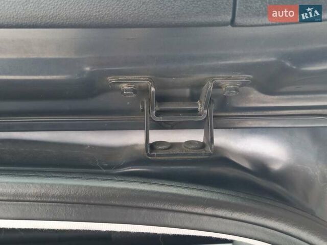 Чорний Хендай i30, об'ємом двигуна 1.4 л та пробігом 216 тис. км за 6400 $, фото 35 на Automoto.ua