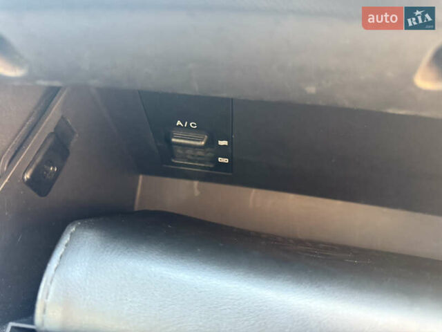 Хендай i30 2009 в Борисполе на Automoto.ua Черный Хендай i30, объемом двигателя 1.4 л и пробегом 146 тыс. км за 6800 $, фото 38 на Automoto.ua