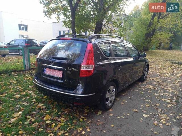 Хендай i30 2009 у Черкасах на Automoto.ua Чорний Хендай i30, об'ємом двигуна 1.4 л та пробігом 188 тис. км за 6150 $, фото 1 на Automoto.ua