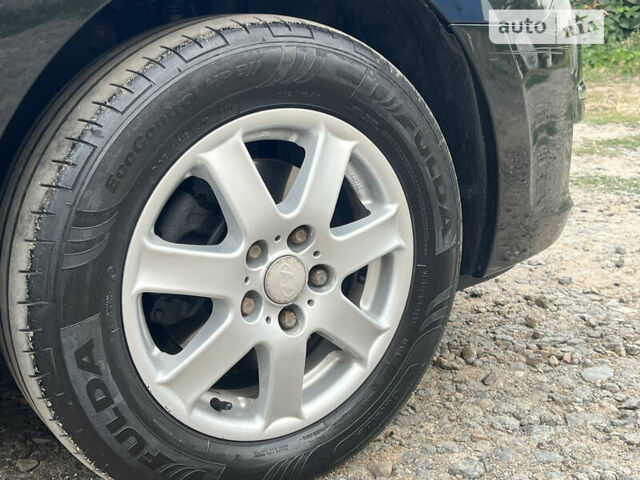 Чорний Хендай i30, об'ємом двигуна 1.59 л та пробігом 247 тис. км за 6250 $, фото 27 на Automoto.ua