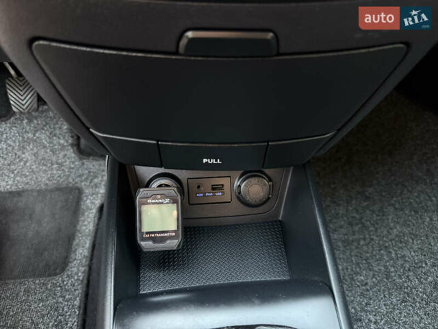 Черный Хендай i30, объемом двигателя 1.6 л и пробегом 229 тыс. км за 6700 $, фото 22 на Automoto.ua