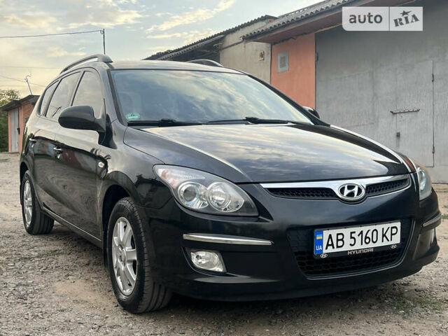Чорний Хендай i30, об'ємом двигуна 1.59 л та пробігом 247 тис. км за 6250 $, фото 6 на Automoto.ua