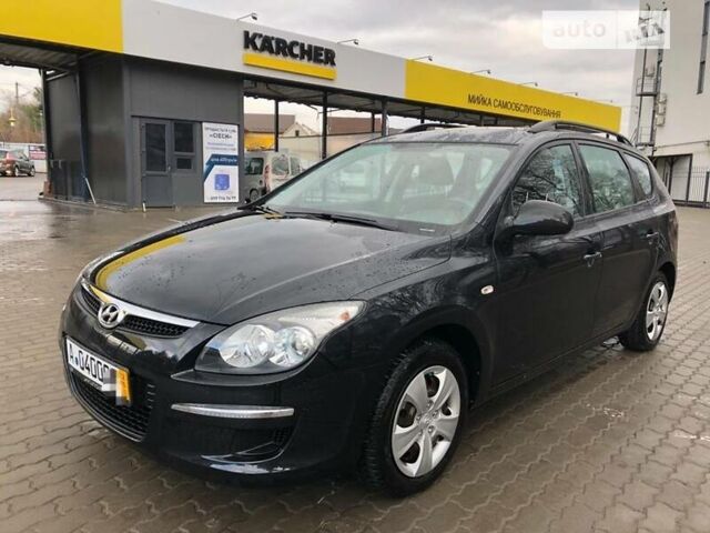 Черный Хендай i30, объемом двигателя 1.4 л и пробегом 157 тыс. км за 6800 $, фото 20 на Automoto.ua