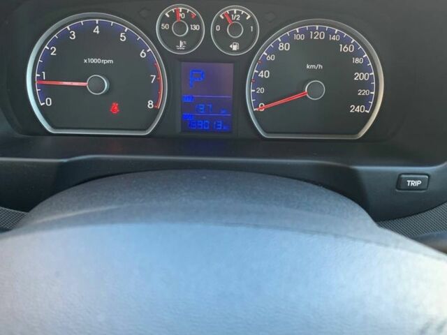 Черный Хендай i30, объемом двигателя 1.6 л и пробегом 189 тыс. км за 6950 $, фото 7 на Automoto.ua