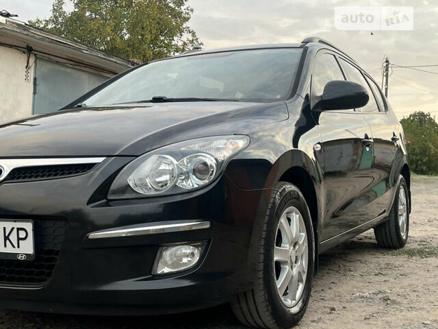Чорний Хендай i30, об'ємом двигуна 1.59 л та пробігом 247 тис. км за 6250 $, фото 29 на Automoto.ua