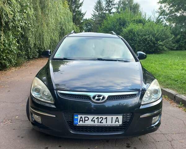 Черный Хендай i30, объемом двигателя 1.58 л и пробегом 203 тыс. км за 5700 $, фото 18 на Automoto.ua