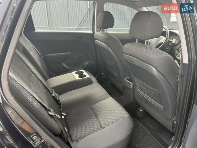 Чорний Хендай i30, об'ємом двигуна 1.4 л та пробігом 188 тис. км за 6850 $, фото 19 на Automoto.ua