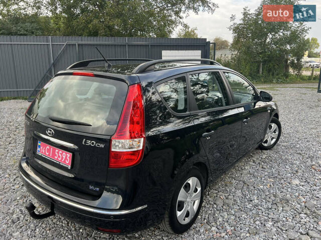 Чорний Хендай i30, об'ємом двигуна 1.4 л та пробігом 188 тис. км за 6850 $, фото 31 на Automoto.ua