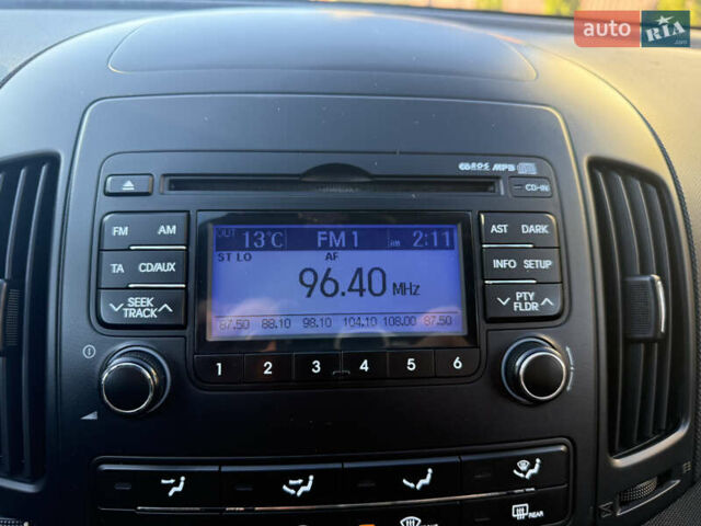 Хендай i30 2009 в Борисполе на Automoto.ua Черный Хендай i30, объемом двигателя 1.6 л и пробегом 229 тыс. км за 7000 $, фото 31 на Automoto.ua