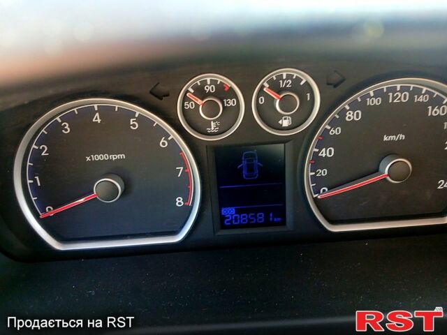 Черный Хендай i30, объемом двигателя 1.4 л и пробегом 208 тыс. км за 5799 $, фото 9 на Automoto.ua