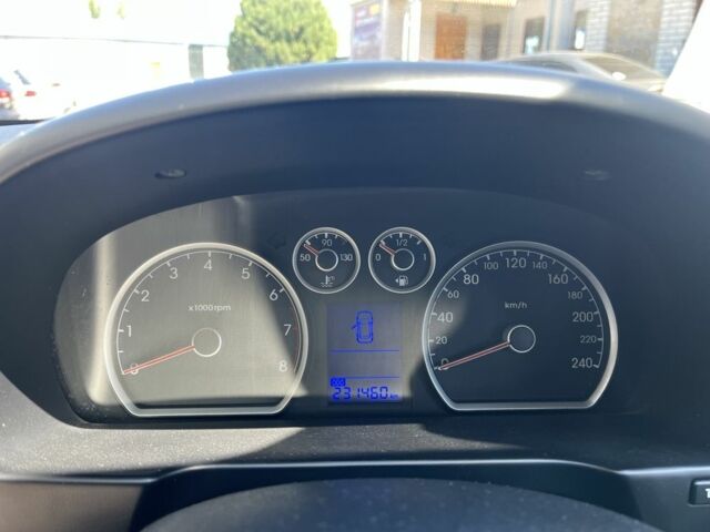 Черный Хендай i30, объемом двигателя 1.6 л и пробегом 230 тыс. км за 6800 $, фото 9 на Automoto.ua
