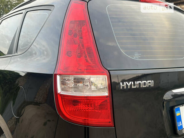Чорний Хендай i30, об'ємом двигуна 1.59 л та пробігом 247 тис. км за 6250 $, фото 24 на Automoto.ua