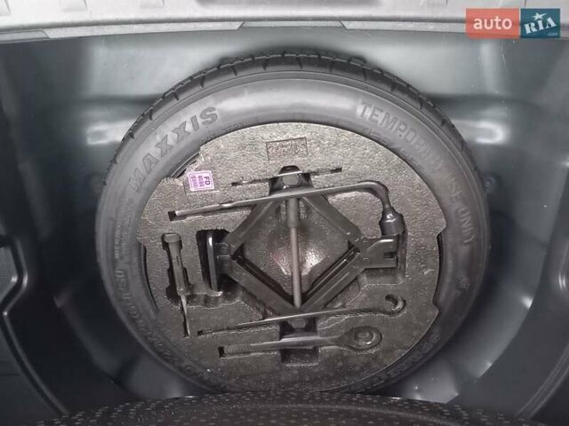 Черный Хендай i30, объемом двигателя 1.4 л и пробегом 216 тыс. км за 6300 $, фото 5 на Automoto.ua