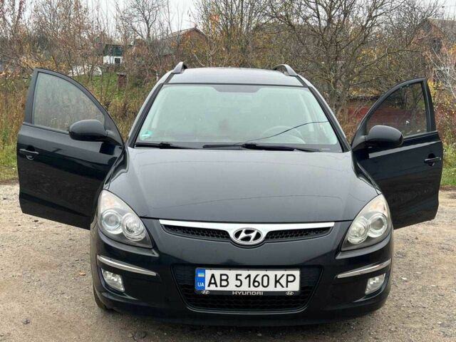 Черный Хендай i30, объемом двигателя 1.6 л и пробегом 265 тыс. км за 6200 $, фото 9 на Automoto.ua