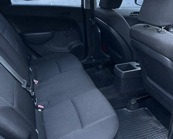 Черный Хендай i30, объемом двигателя 1.58 л и пробегом 240 тыс. км за 5200 $, фото 10 на Automoto.ua
