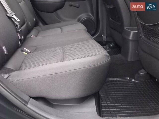 Черный Хендай i30, объемом двигателя 1.4 л и пробегом 216 тыс. км за 6300 $, фото 40 на Automoto.ua