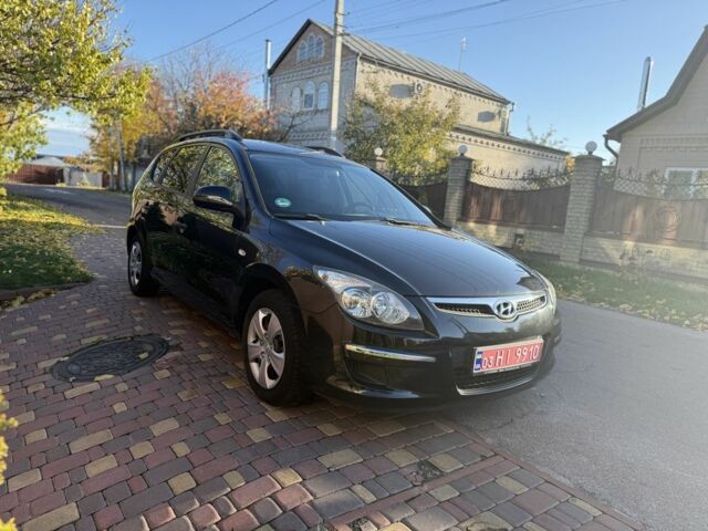 Хендай i30 2009 в Борисполе на Automoto.ua Черный Хендай i30, объемом двигателя 1.6 л и пробегом 229 тыс. км за 7000 $, фото 7 на Automoto.ua