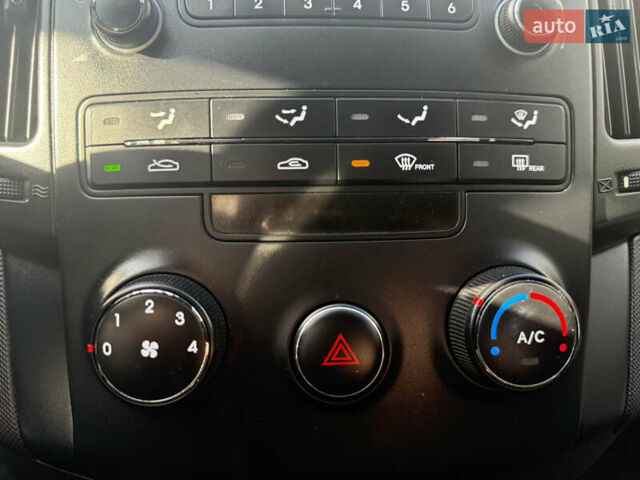 Хендай i30 2009 в Борисполе на Automoto.ua Черный Хендай i30, объемом двигателя 1.4 л и пробегом 146 тыс. км за 6800 $, фото 21 на Automoto.ua