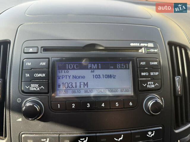 Хендай i30 2009 в Борисполе на Automoto.ua Черный Хендай i30, объемом двигателя 1.4 л и пробегом 146 тыс. км за 6800 $, фото 20 на Automoto.ua