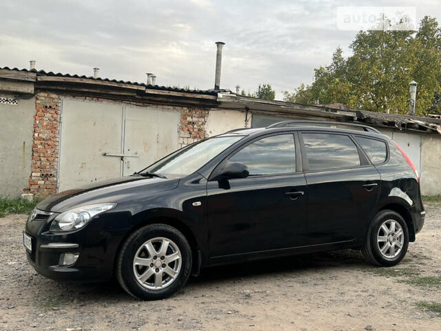 Чорний Хендай i30, об'ємом двигуна 1.59 л та пробігом 247 тис. км за 6250 $, фото 2 на Automoto.ua