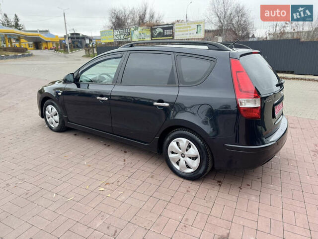 Черный Хендай i30, объемом двигателя 0 л и пробегом 149 тыс. км за 5899 $, фото 4 на Automoto.ua