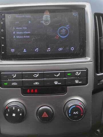 Черный Хендай i30, объемом двигателя 1.6 л и пробегом 241 тыс. км за 6400 $, фото 11 на Automoto.ua