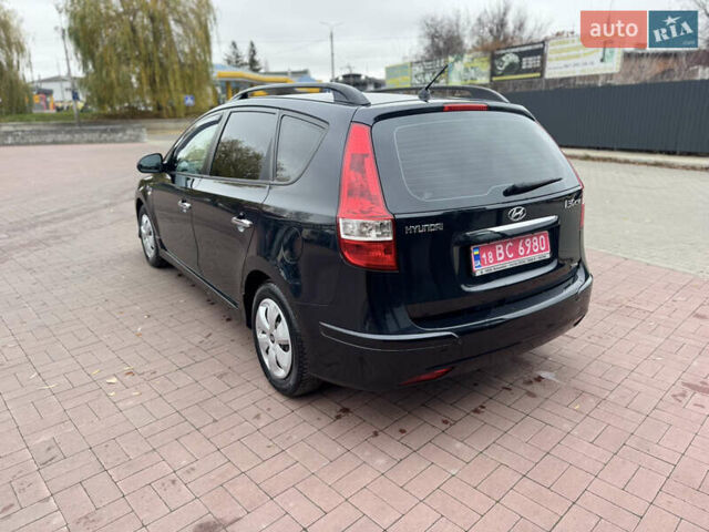 Черный Хендай i30, объемом двигателя 0 л и пробегом 149 тыс. км за 5899 $, фото 5 на Automoto.ua