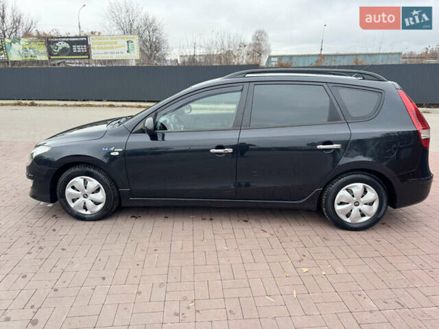 Черный Хендай i30, объемом двигателя 0 л и пробегом 149 тыс. км за 5899 $, фото 3 на Automoto.ua