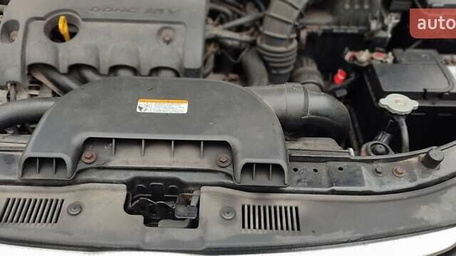 Черный Хендай i30, объемом двигателя 1.4 л и пробегом 216 тыс. км за 5650 $, фото 14 на Automoto.ua