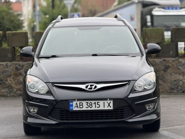 Черный Хендай i30, объемом двигателя 1.6 л и пробегом 65 тыс. км за 6999 $, фото 1 на Automoto.ua