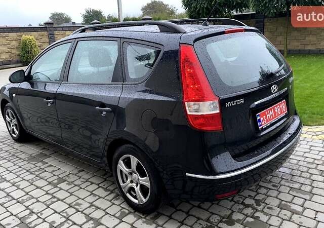 Черный Хендай i30, объемом двигателя 1.4 л и пробегом 145 тыс. км за 5999 $, фото 10 на Automoto.ua