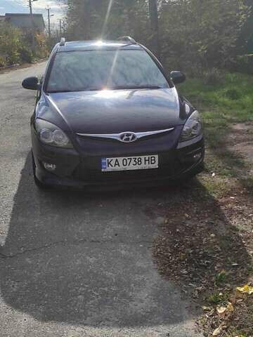 Черный Хендай i30, объемом двигателя 1.6 л и пробегом 241 тыс. км за 6400 $, фото 1 на Automoto.ua
