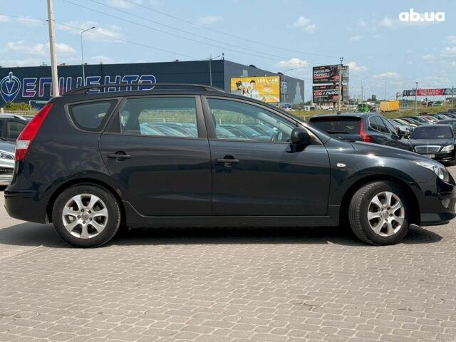 Черный Хендай i30, объемом двигателя 1.4 л и пробегом 223 тыс. км за 5990 $, фото 3 на Automoto.ua