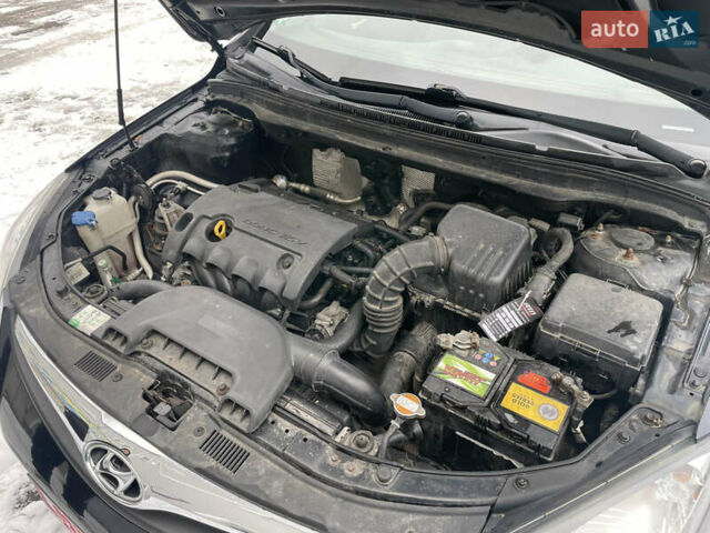 Черный Хендай i30, объемом двигателя 1.6 л и пробегом 204 тыс. км за 6600 $, фото 17 на Automoto.ua