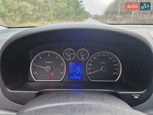 Черный Хендай i30, объемом двигателя 1.6 л и пробегом 232 тыс. км за 7000 $, фото 14 на Automoto.ua