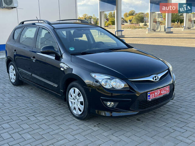 Хендай i30 2011 в Луцке на Automoto.ua Черный Хендай i30, объемом двигателя 1.4 л и пробегом 208 тыс. км за 6100 $, фото 6 на Automoto.ua