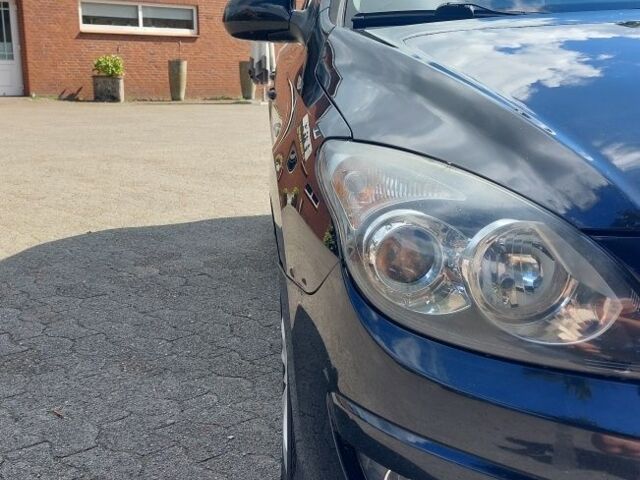 Чорний Хендай i30, об'ємом двигуна 1.4 л та пробігом 222 тис. км за 5800 $, фото 11 на Automoto.ua