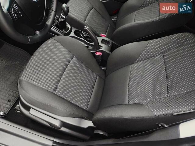 Черный Хендай i30, объемом двигателя 1.59 л и пробегом 72 тыс. км за 8500 $, фото 36 на Automoto.ua