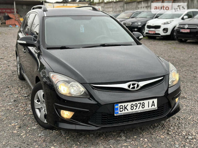 Чорний Хендай i30, об'ємом двигуна 1.6 л та пробігом 177 тис. км за 7200 $, фото 49 на Automoto.ua