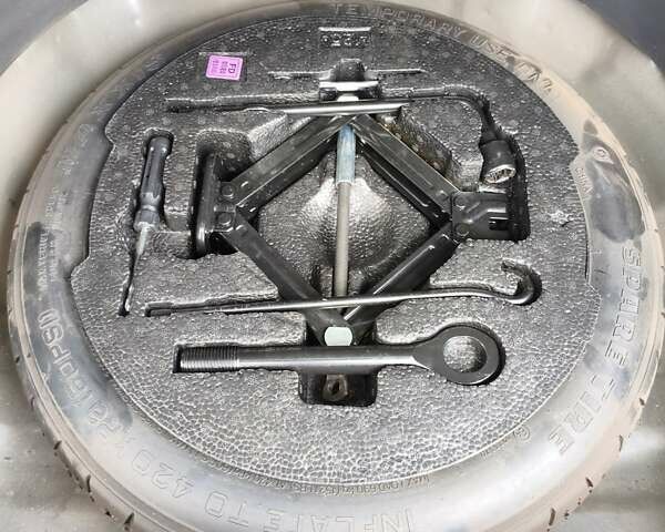 Черный Хендай i30, объемом двигателя 1.4 л и пробегом 137 тыс. км за 7500 $, фото 42 на Automoto.ua