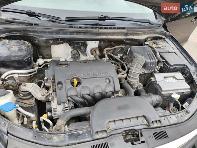 Черный Хендай i30, объемом двигателя 1.4 л и пробегом 137 тыс. км за 7500 $, фото 41 на Automoto.ua