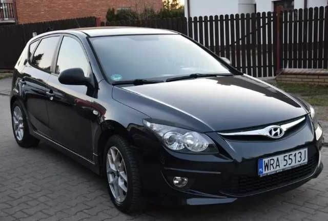 Чорний Хендай i30, об'ємом двигуна 0.14 л та пробігом 106 тис. км за 5900 $, фото 14 на Automoto.ua