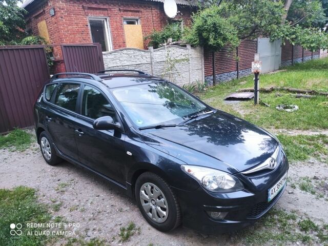 Чорний Хендай i30, об'ємом двигуна 0 л та пробігом 200 тис. км за 5950 $, фото 2 на Automoto.ua