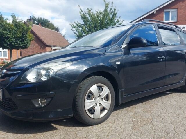 Чорний Хендай i30, об'ємом двигуна 1.4 л та пробігом 222 тис. км за 5800 $, фото 2 на Automoto.ua