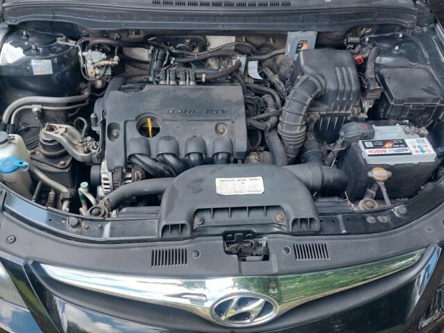 Чорний Хендай i30, об'ємом двигуна 1.4 л та пробігом 222 тис. км за 5800 $, фото 19 на Automoto.ua