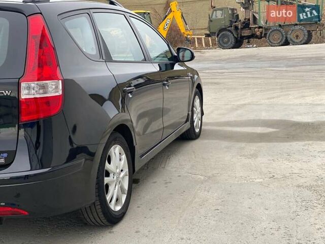 Хендай i30 2012 в Виннице на Automoto.ua Черный Хендай i30, объемом двигателя 1.4 л и пробегом 275 тыс. км за 6100 $, фото 21 на Automoto.ua